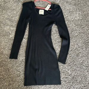 New Abercrombie stretchy black dress